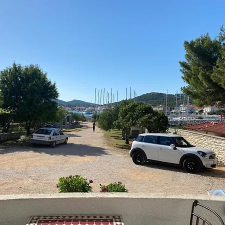 Marta, Laura Apartment *