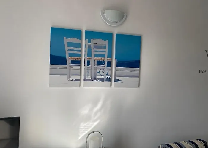 Marta, Laura Apartment *