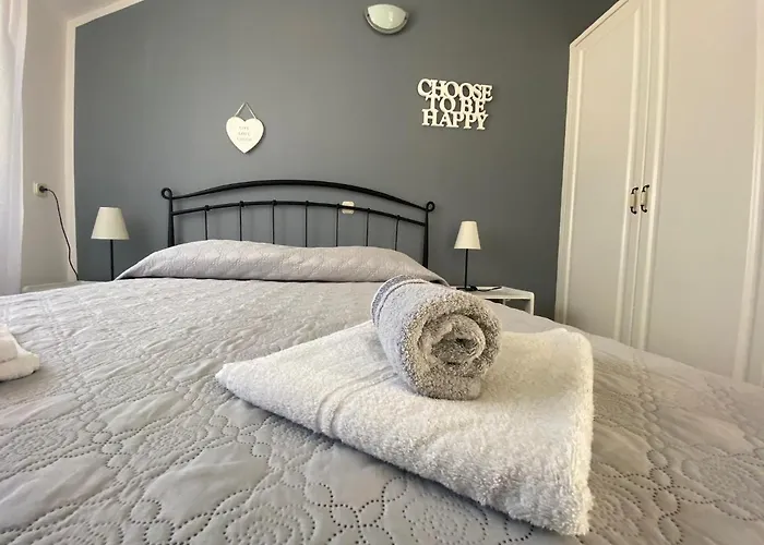 Apartment Marta, Laura Jezera