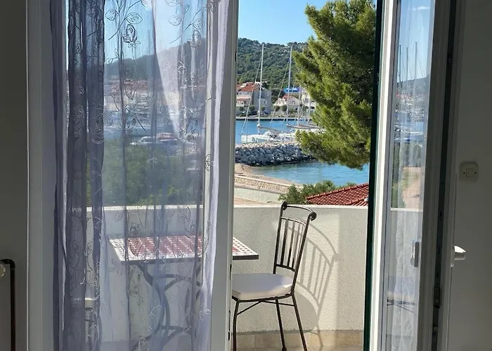 Apartment Marta, Laura *